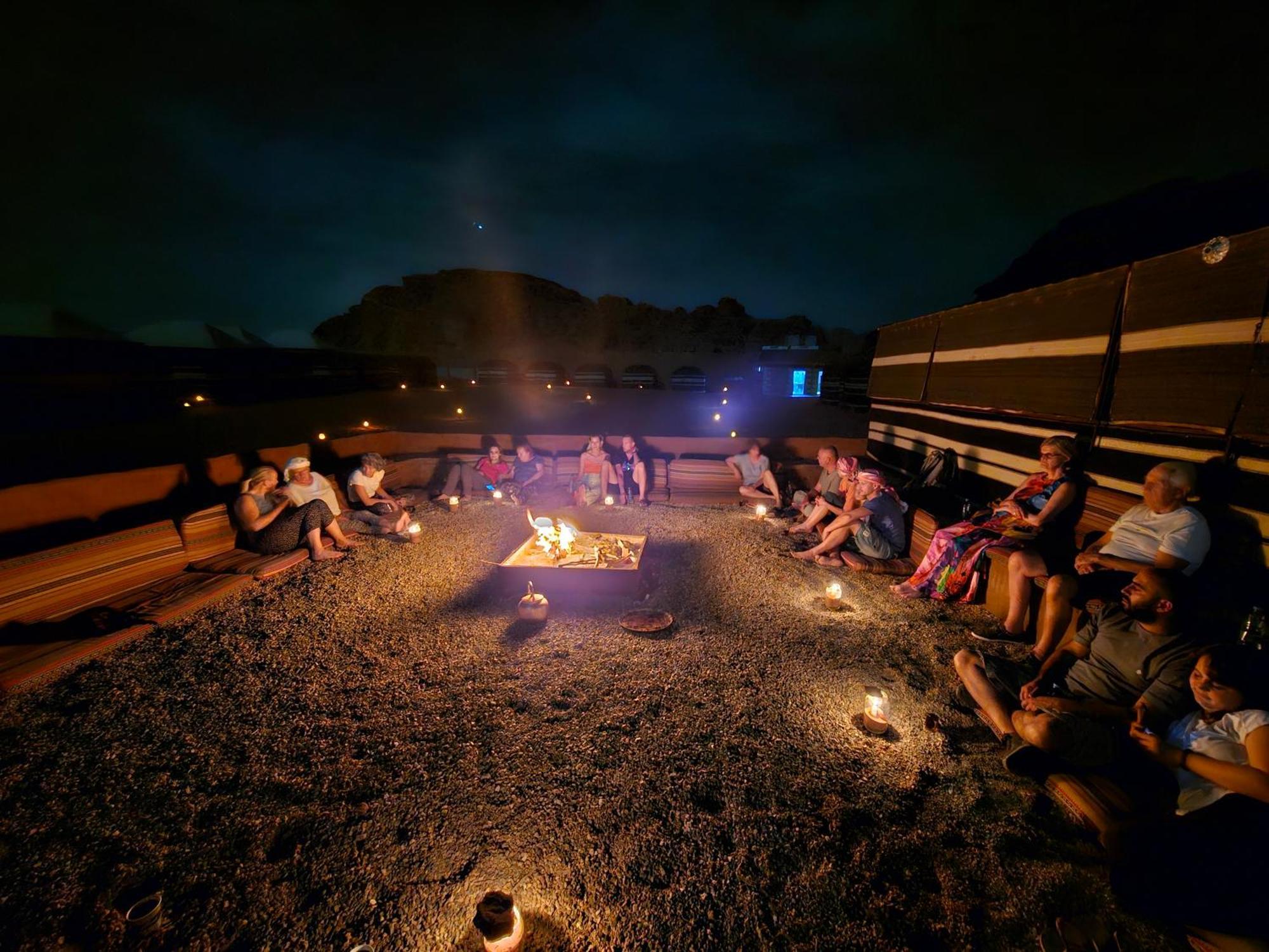 Wadi Rum Candles Camp Екстер'єр фото