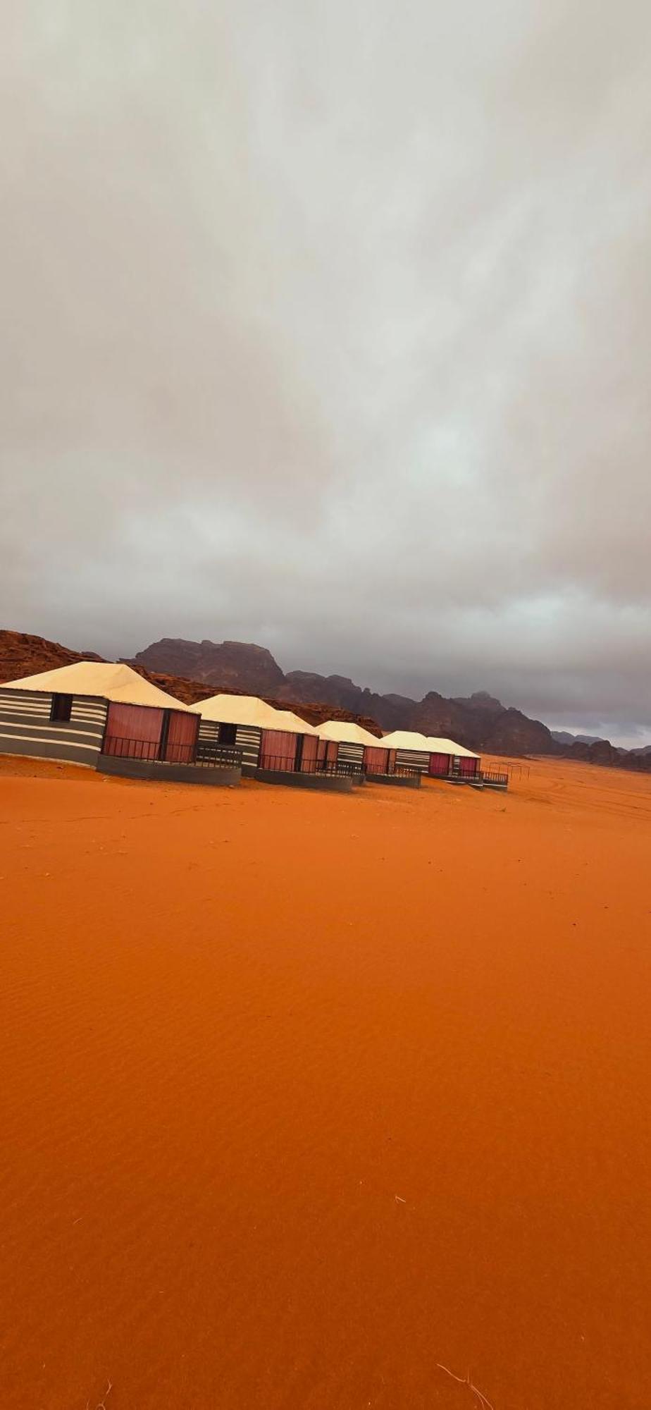 Wadi Rum Candles Camp Екстер'єр фото