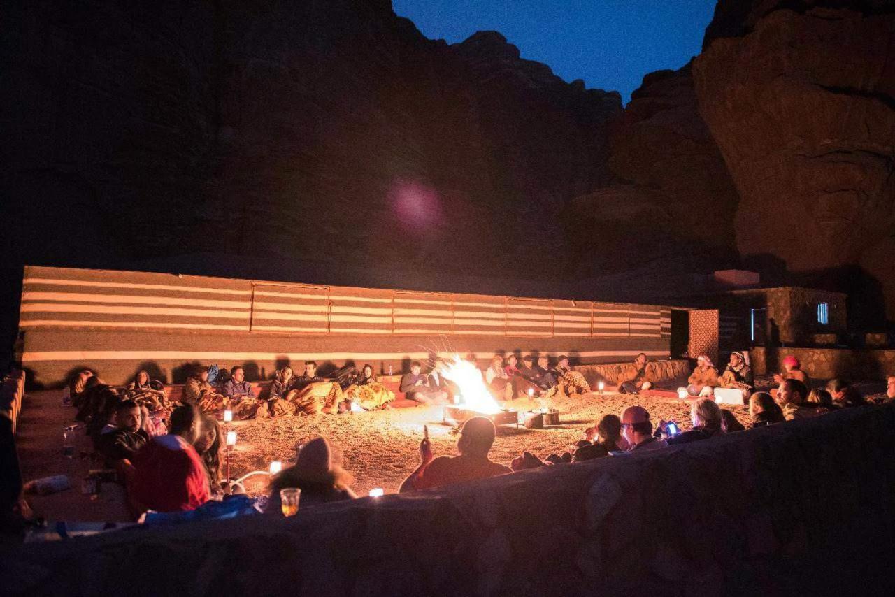 Wadi Rum Candles Camp Екстер'єр фото