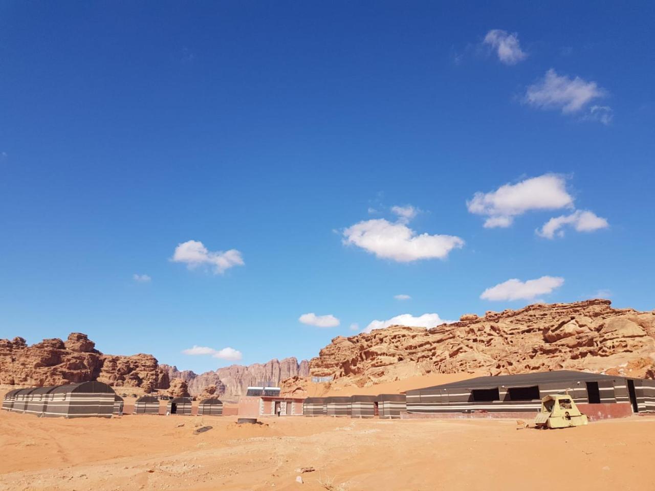 Wadi Rum Candles Camp Екстер'єр фото